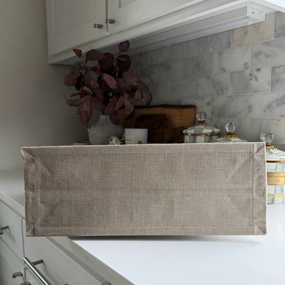 Saint Laurent Rive Gauche Beige Shopping Tote - Picture 7 of 15